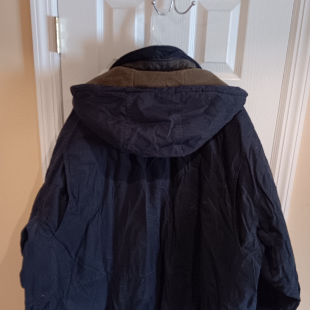 Winter Coat - Picture 3 of 10